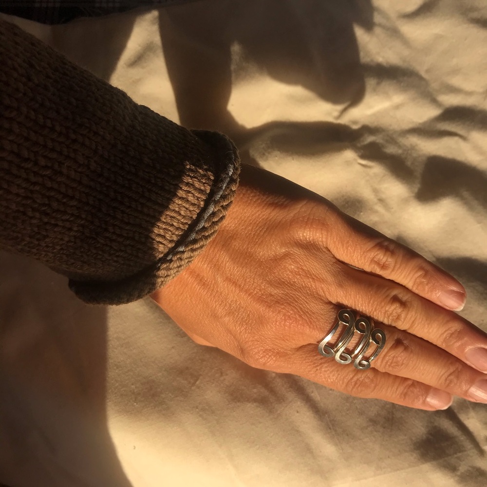 Mod silver ring Size 6 - Picture 2 of 4